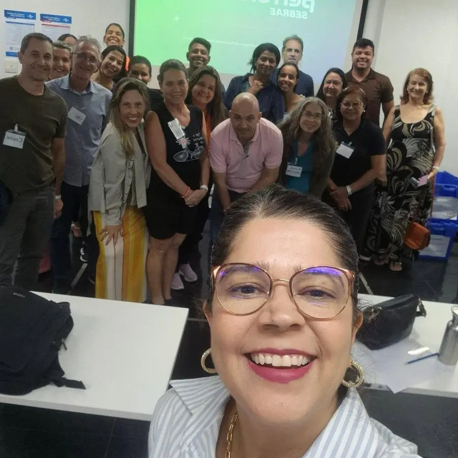 Daniela em oficina de WhatsApp Business do Sebrae Goiás